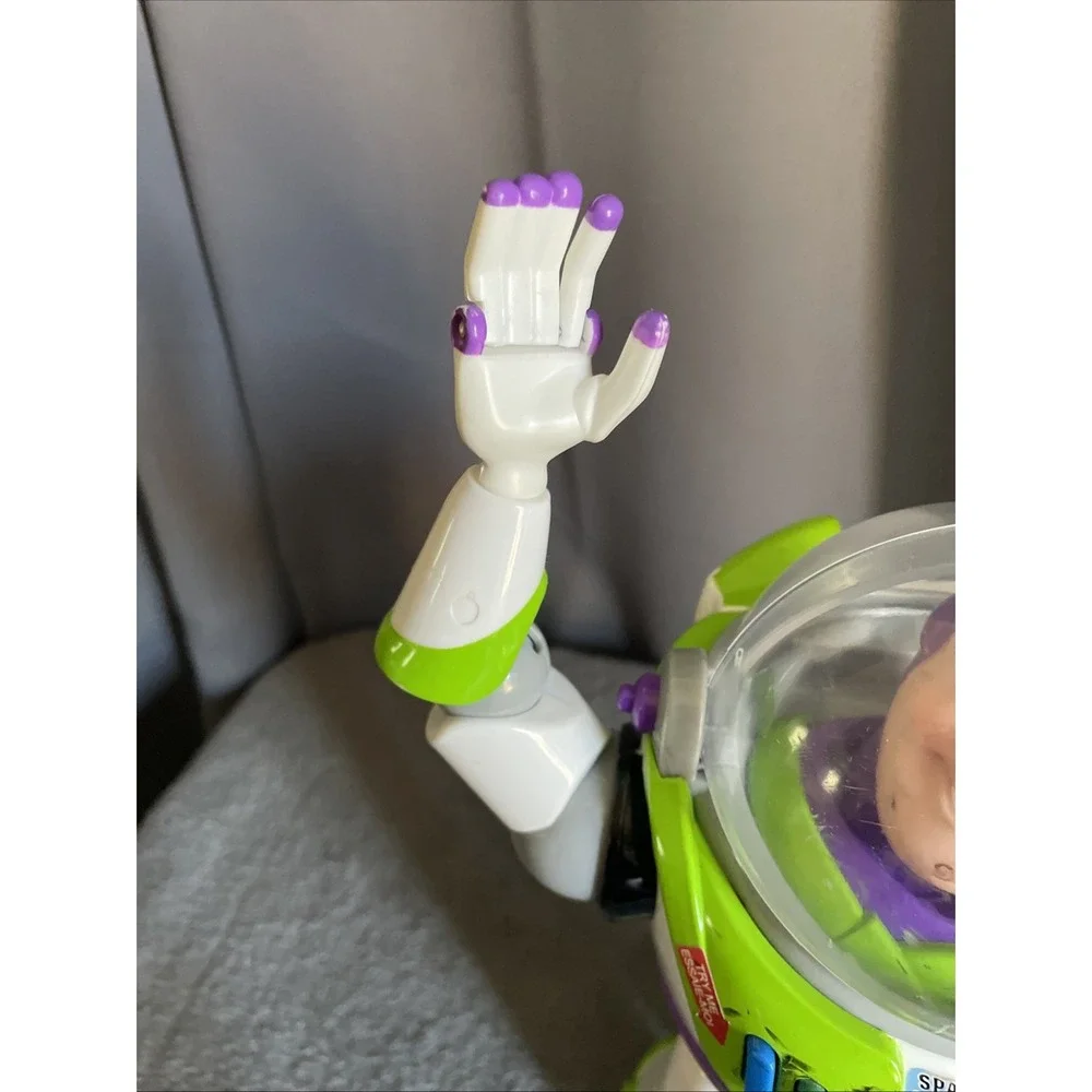 Disney Store Toy Story Buzz Lightyear Interactive Talking Action Figure 12